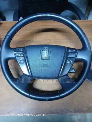 Crown Royal Saloon Steering Wheel