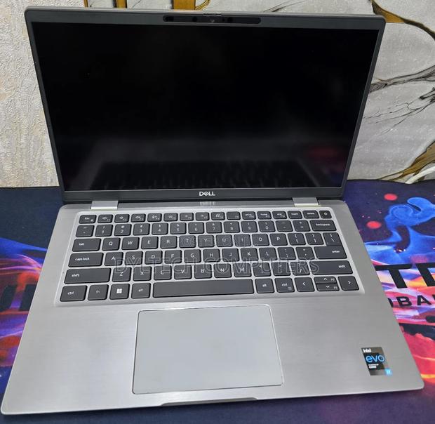 Laptop Dell Latitude 7420 16GB Intel Core I7 SSD 512GB - main view