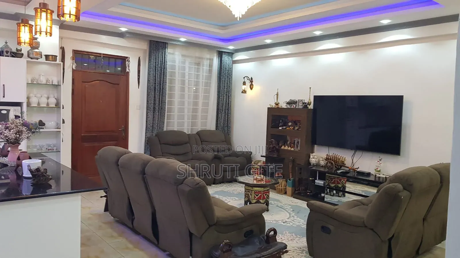 4bdrm Apartment in Parklands/Highridge for sale