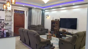4bdrm Apartment in Parklands/Highridge for sale