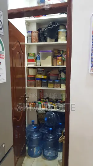 4bdrm Apartment in Parklands/Highridge for sale