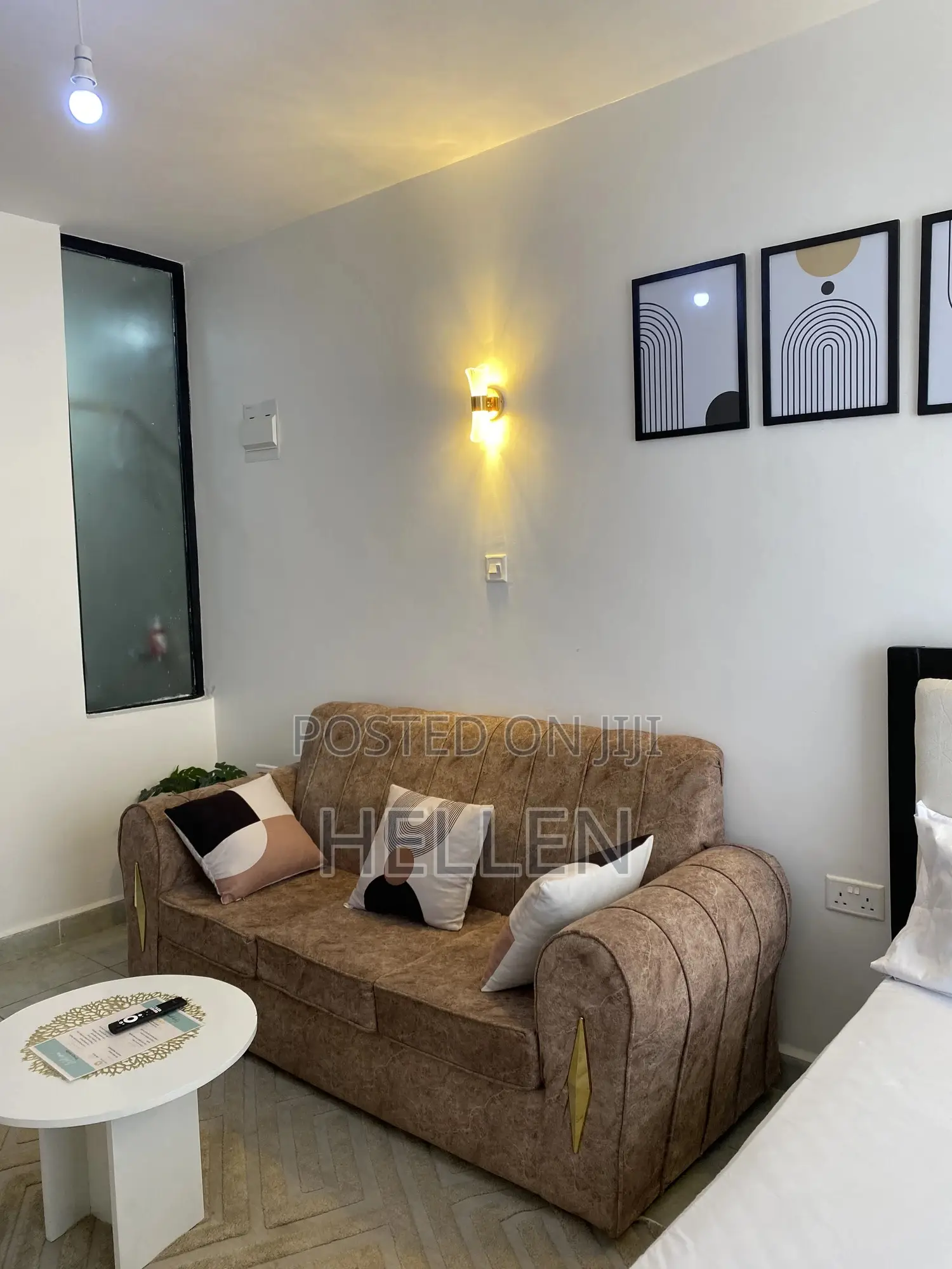 Fully Furnished Studio With Wifi, Netflix Free Parking