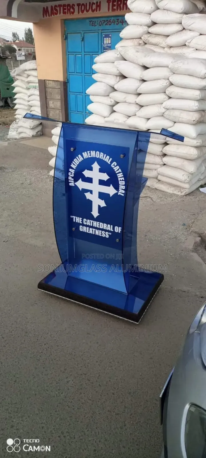Glass Podium Stands
