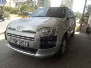 Toyota Probox 1.5 DX Comfort 2WD 2018 Silver
