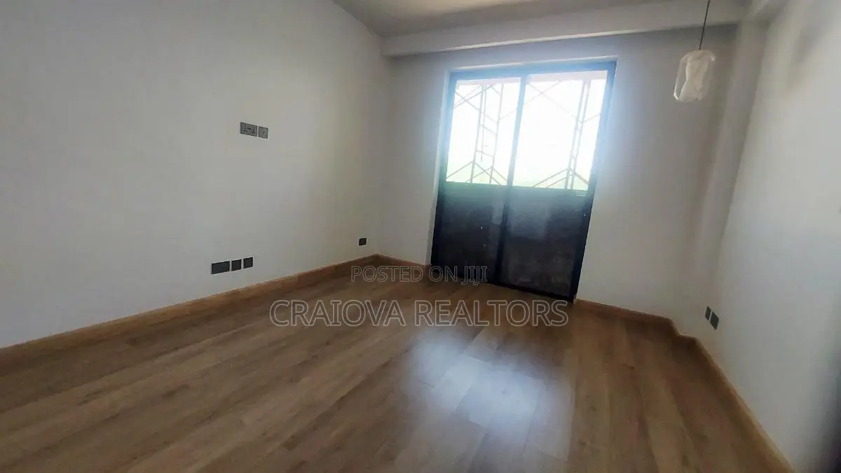 3bdrm Apartment in Kitisuru for sale