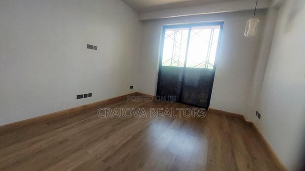 3bdrm Apartment in Kitisuru for sale - thumbnail 10