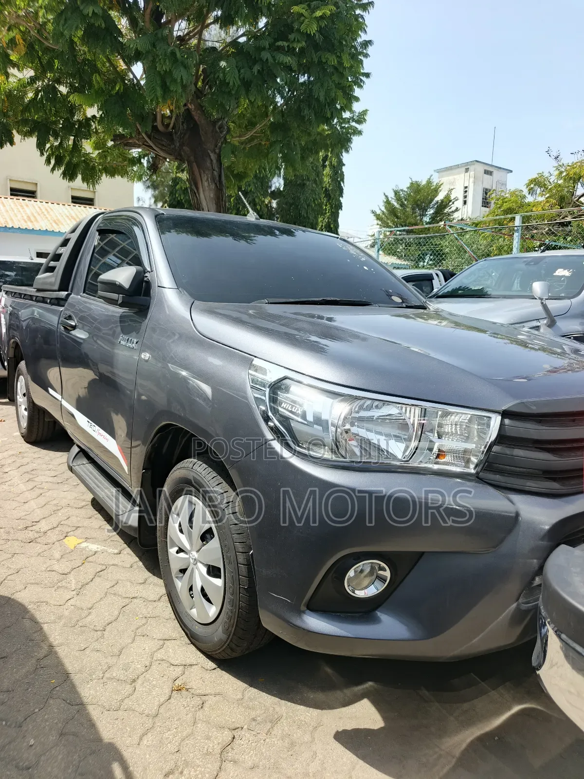 Toyota Hilux 2.4 Diesel 2020 Gray