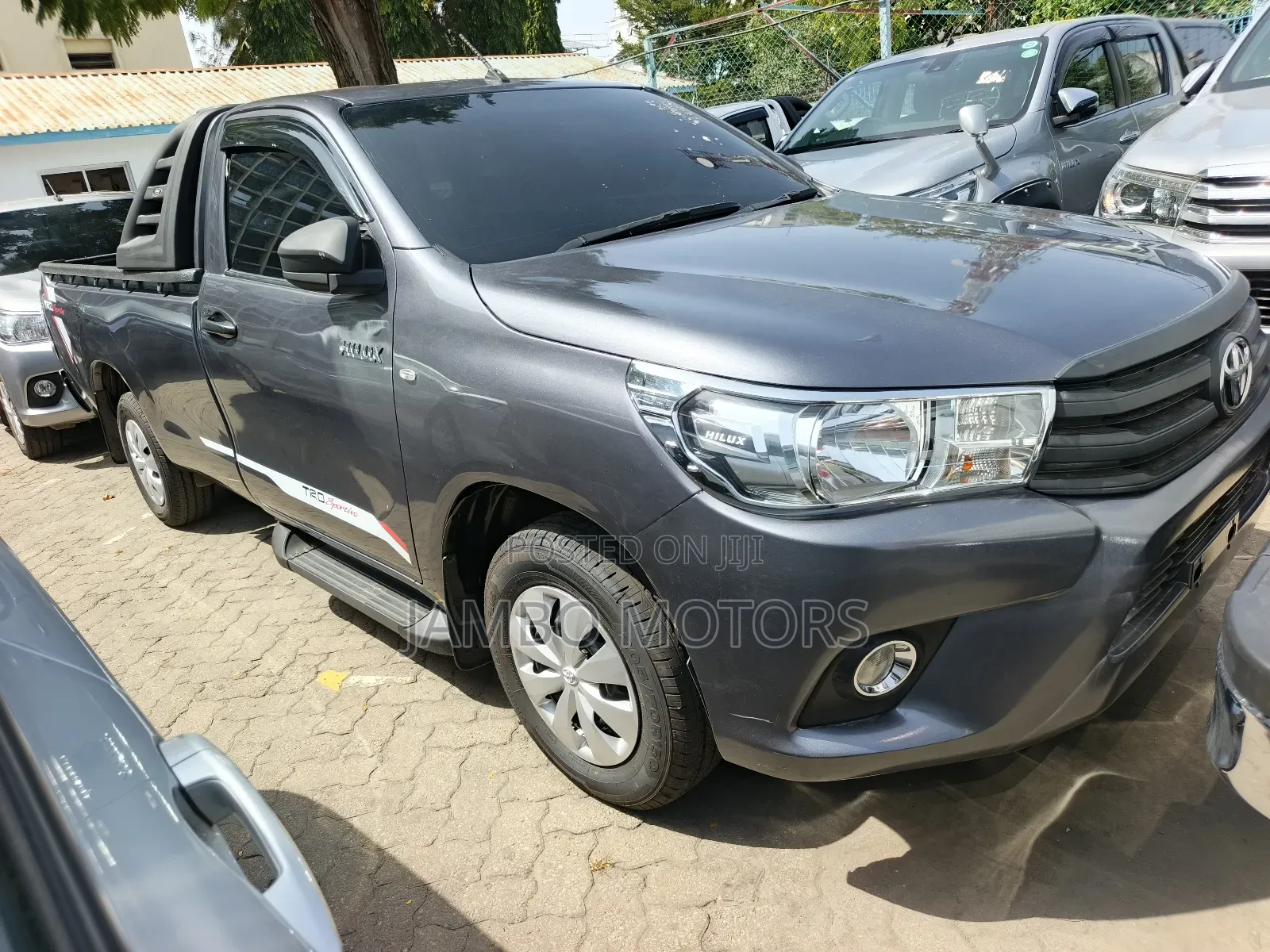 Toyota Hilux 2.4 Diesel 2020 Gray