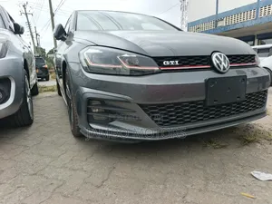 Volkswagen Golf GTI 2.0T SE 2019 Gray