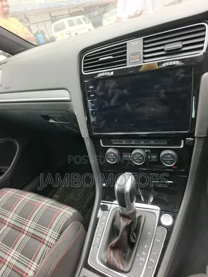 Volkswagen Golf GTI 2.0T SE 2019 Gray