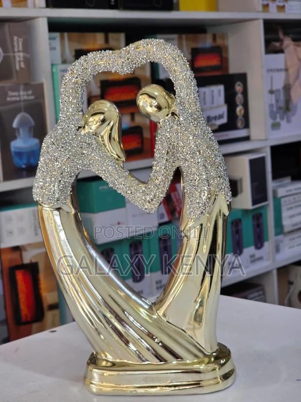 Dancing Sculpture Decor - thumbnail 2