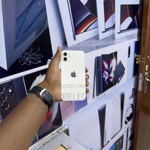 Apple iPhone 12 64 GB White - main view