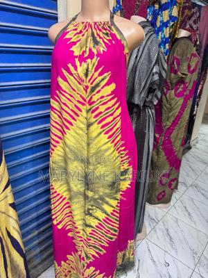 Backless Dera - thumbnail 2