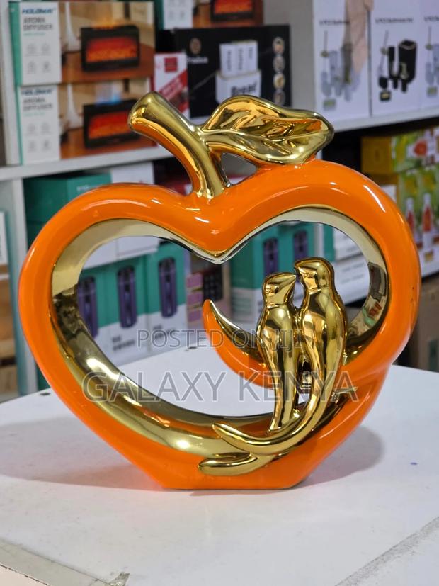 Ceramic Hollow Crafts Apple Golden Bird Simulation - thumbnail 2