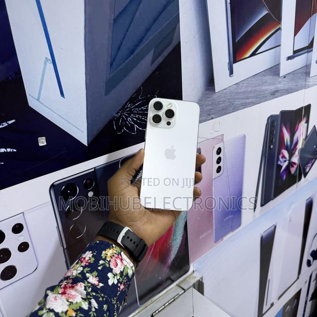 Apple iPhone 16 Pro Max 256 GB White