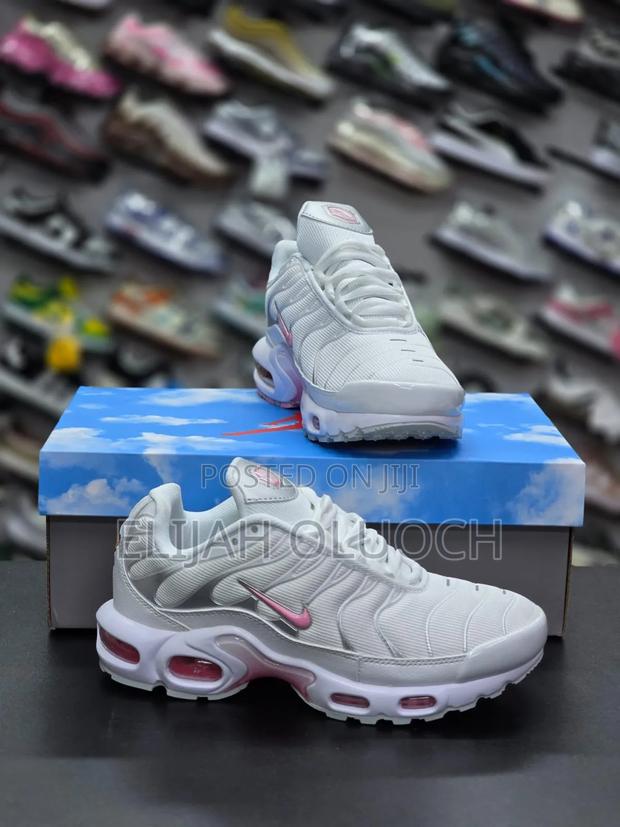 Nike Air Max Plus In A "Summit White/Pink Rise" - main view