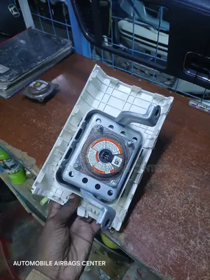 Suzuki Alto Dashboard Airbag
