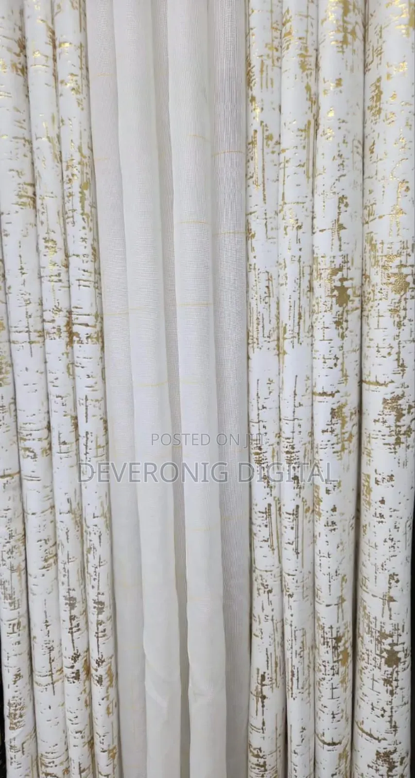 3 Pc Velvet Curtains(Marble Effect)