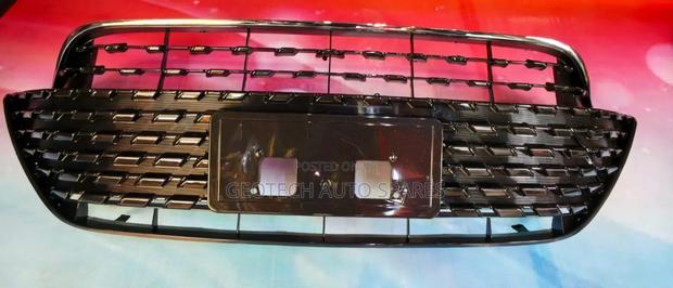 Toyota Fielder / Axio 2018 Grille - main view