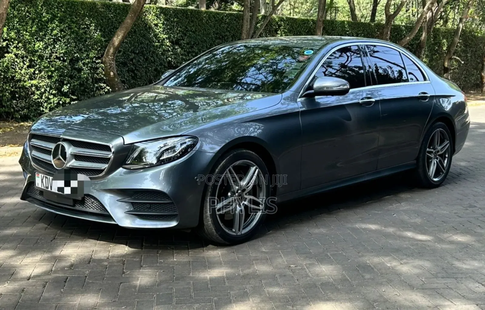 Mercedes-Benz E200 2018 Gray