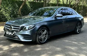 Mercedes-Benz E200 2018 Gray