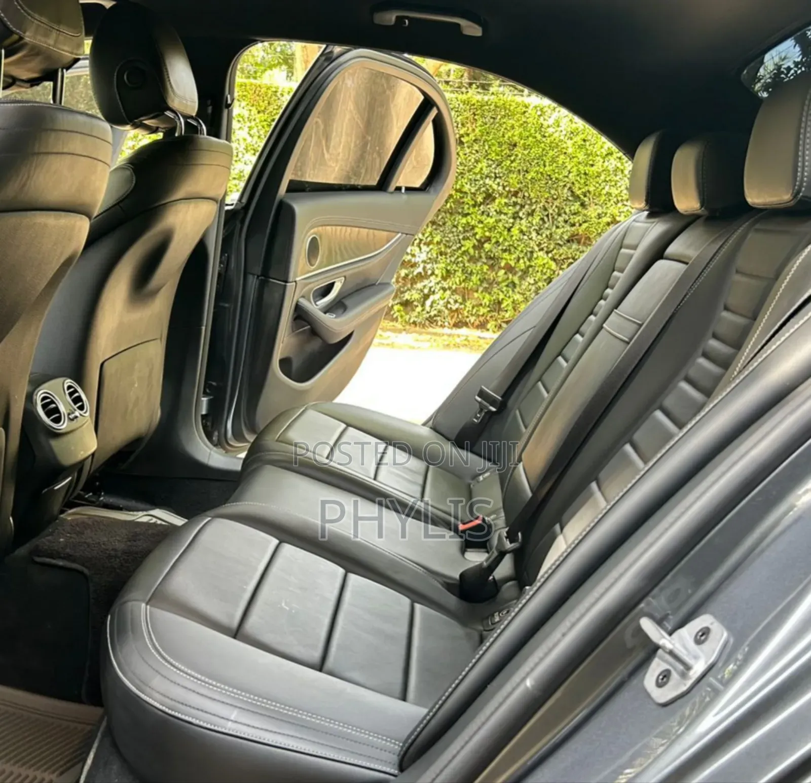 Mercedes-Benz E200 2018 Gray