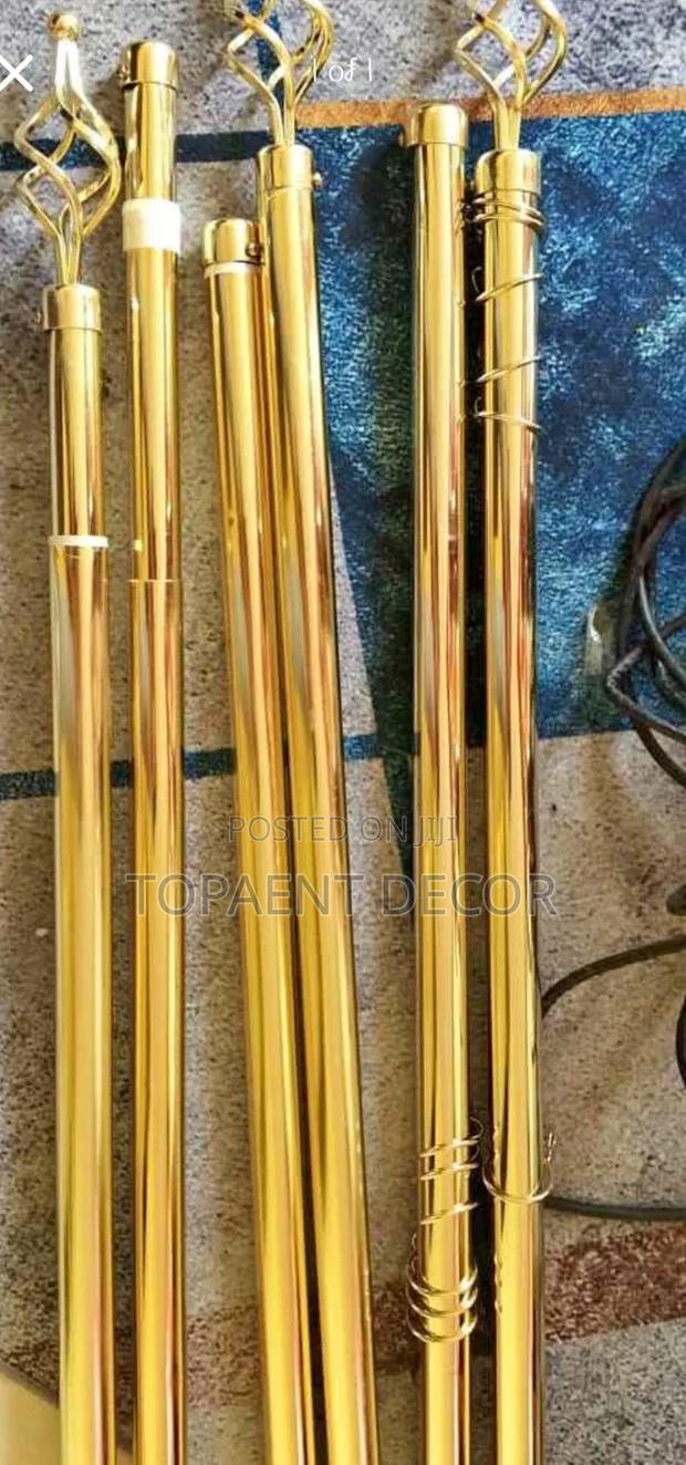3m Double Tough Coating Gold Adjustable Curtain Rods - main view