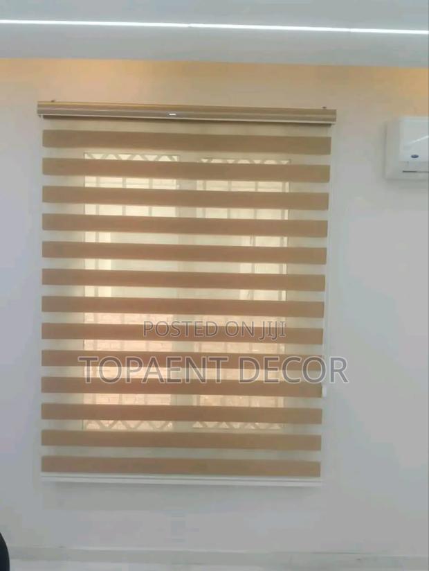 Beige Easy To Turn Cords Horizontal Office Window Blinds - main view