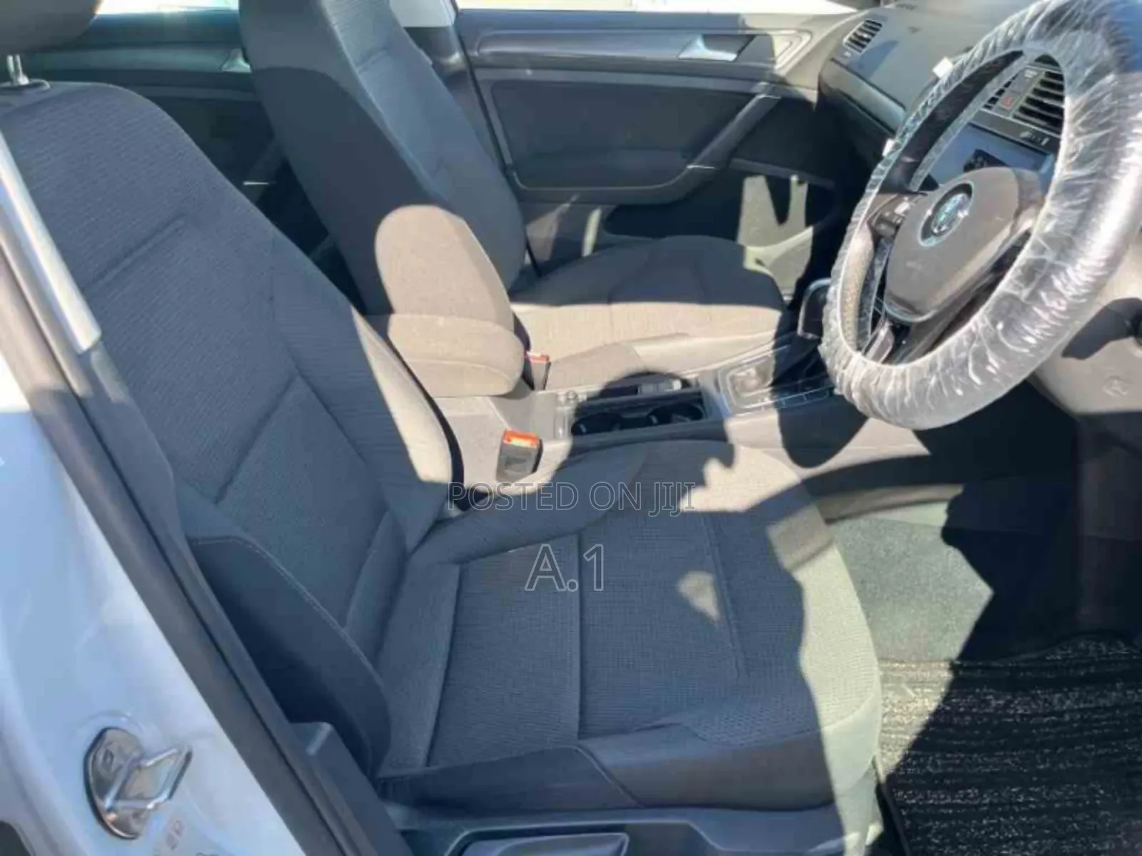 Volkswagen Golf 1.4T S FWD 2019 White