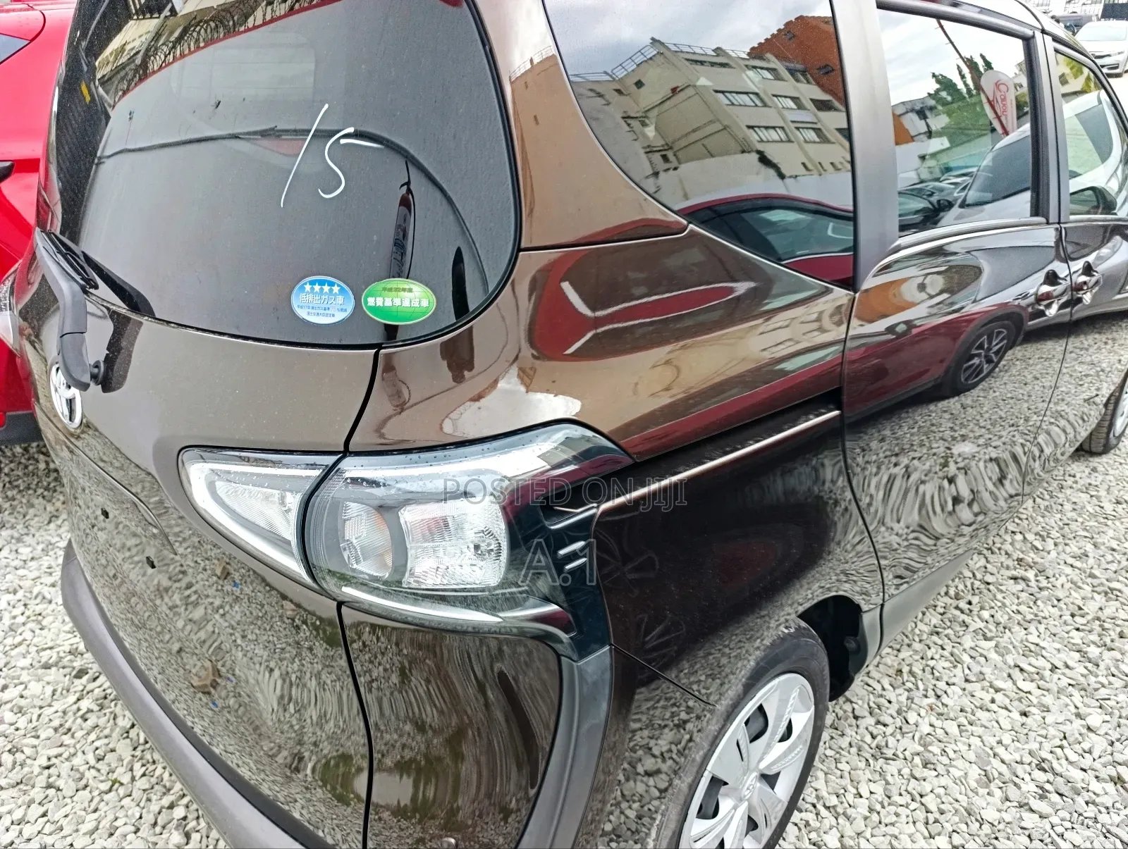 Toyota Sienta 2019 Brown