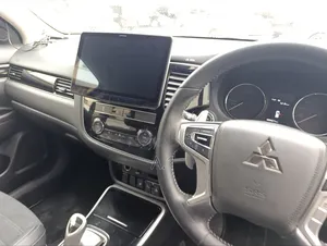 Mitsubishi Outlander 2018 Black