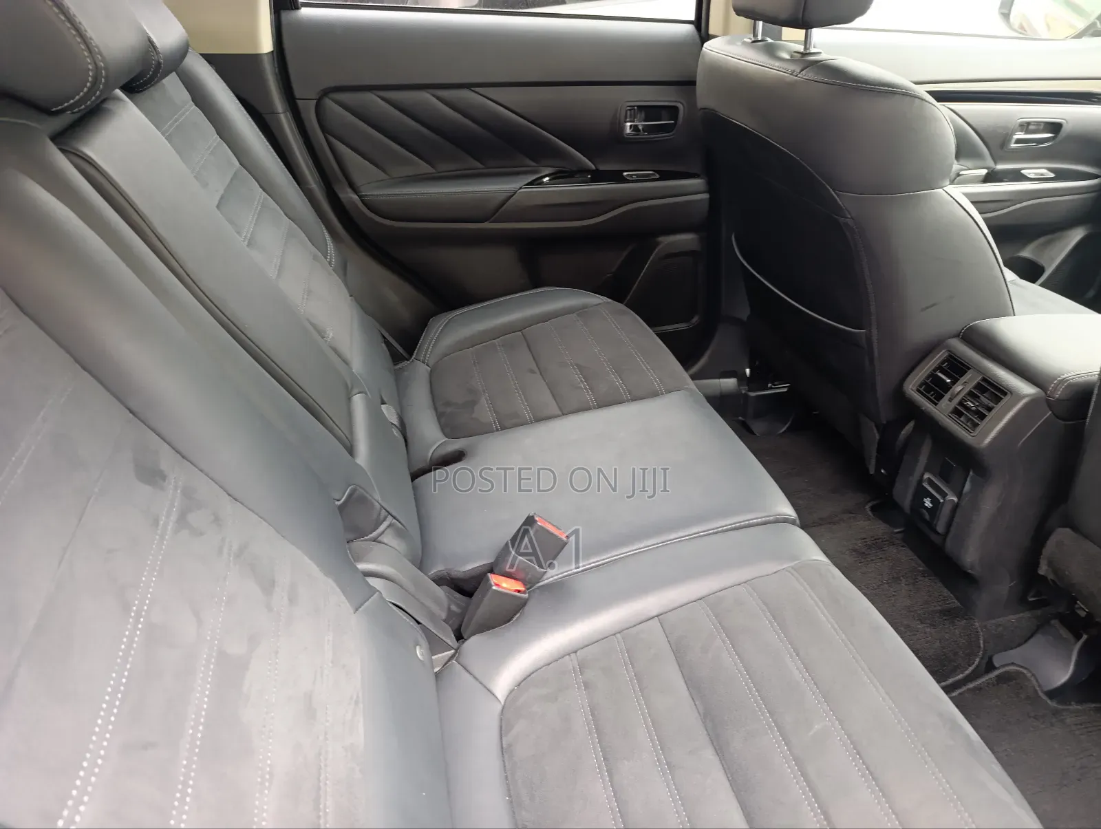 Mitsubishi Outlander 2018 Black