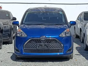 Toyota Sienta 2019 Blue