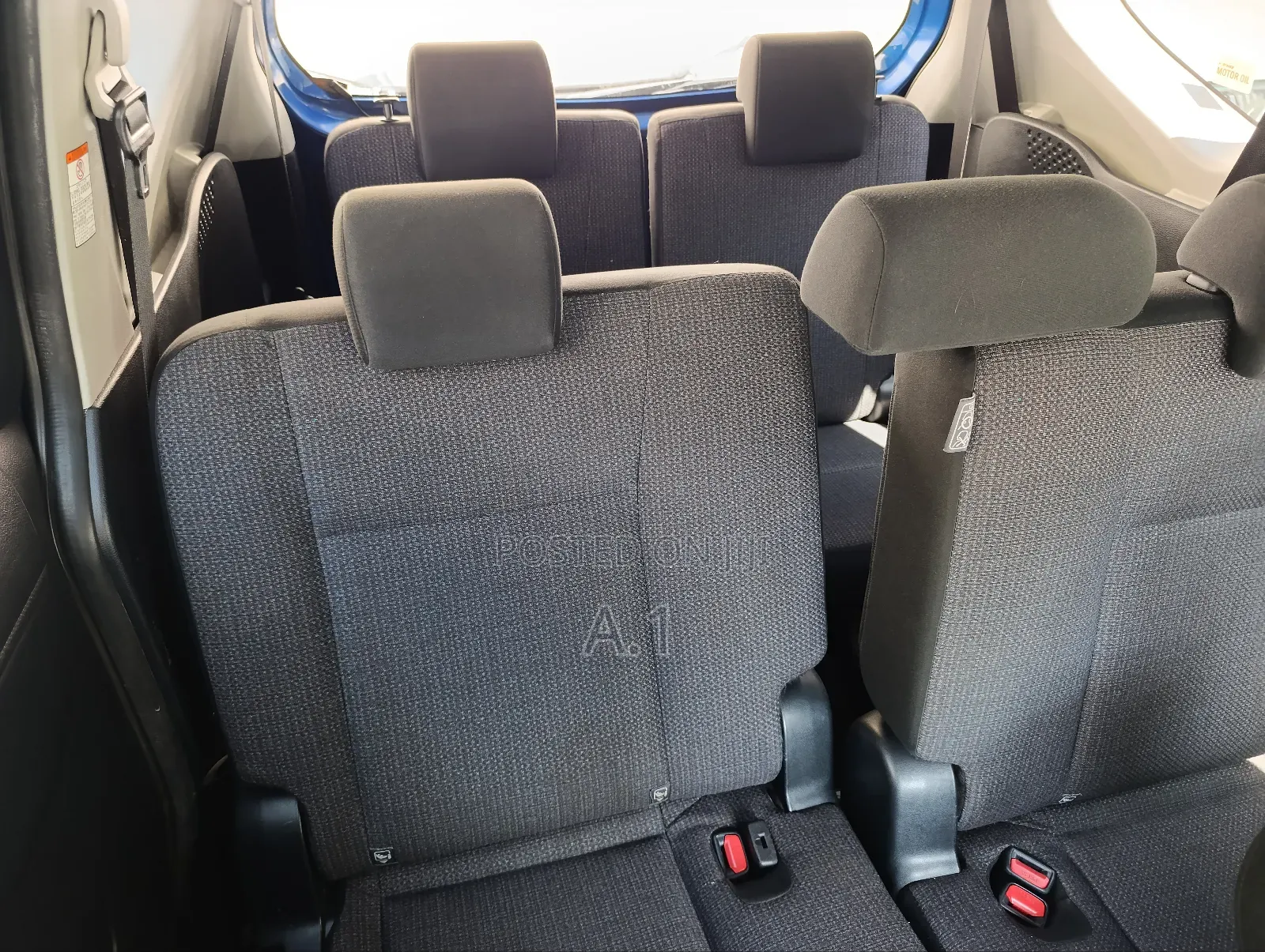 Toyota Sienta 2019 Blue