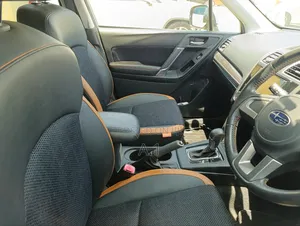 Subaru Forester 2018 Silver