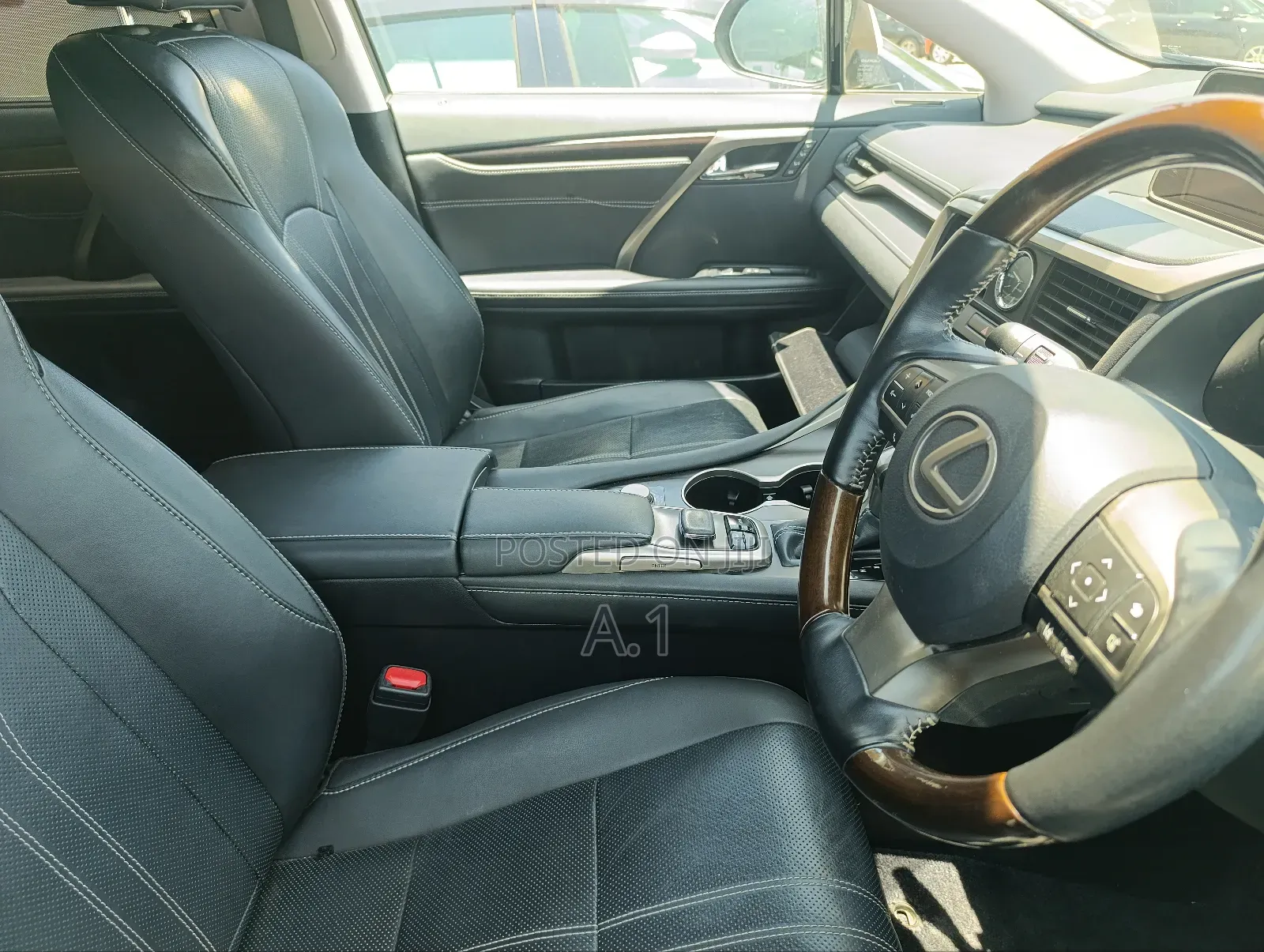 Lexus RX 300 2019 White