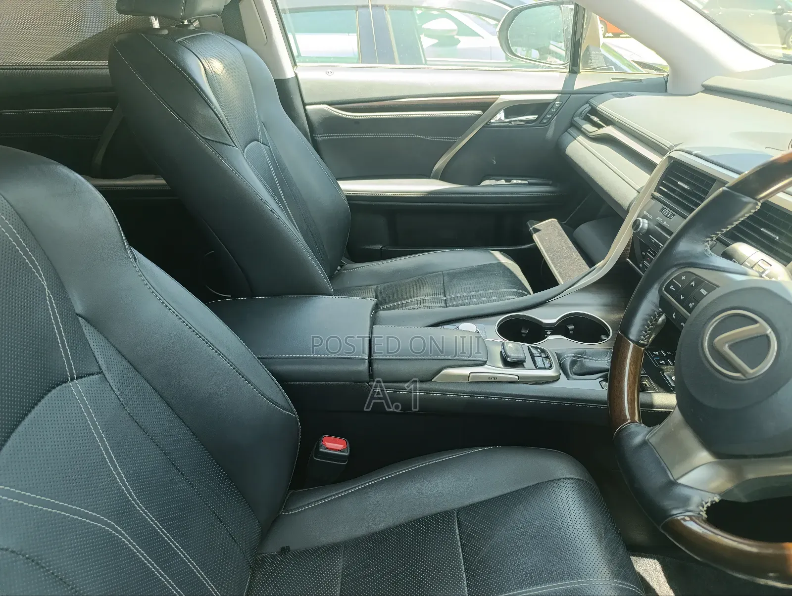 Lexus RX 300 2019 White