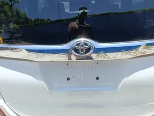 Toyota Noah 2.0 FWD (8 Seater) 2019 White