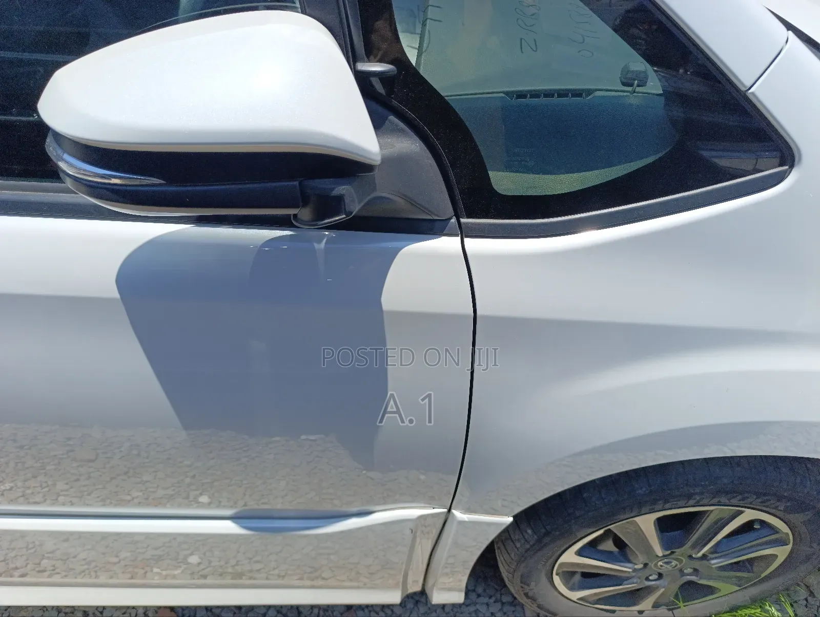 Toyota Noah 2.0 FWD (8 Seater) 2019 White