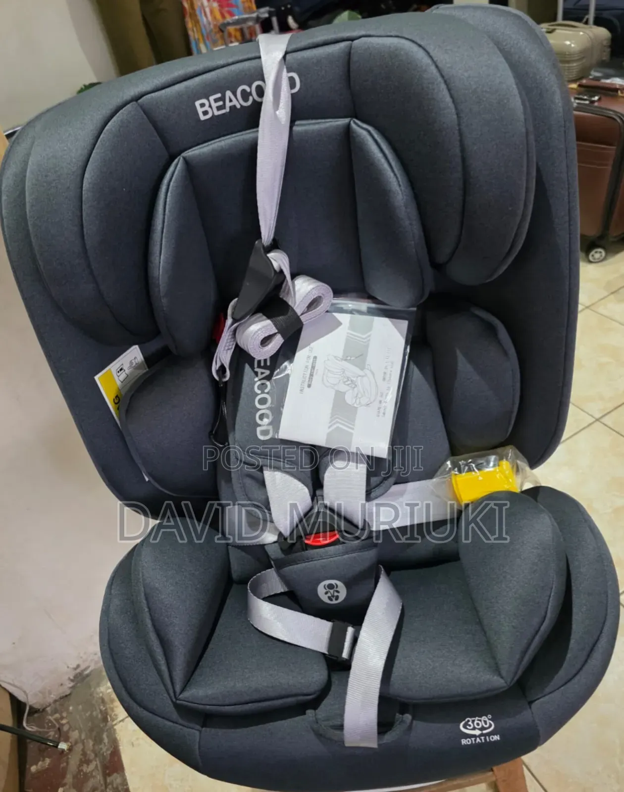 Grey Beacood Car Seat/Isofix