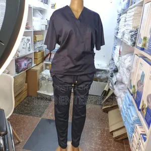 V-neck Scrubs