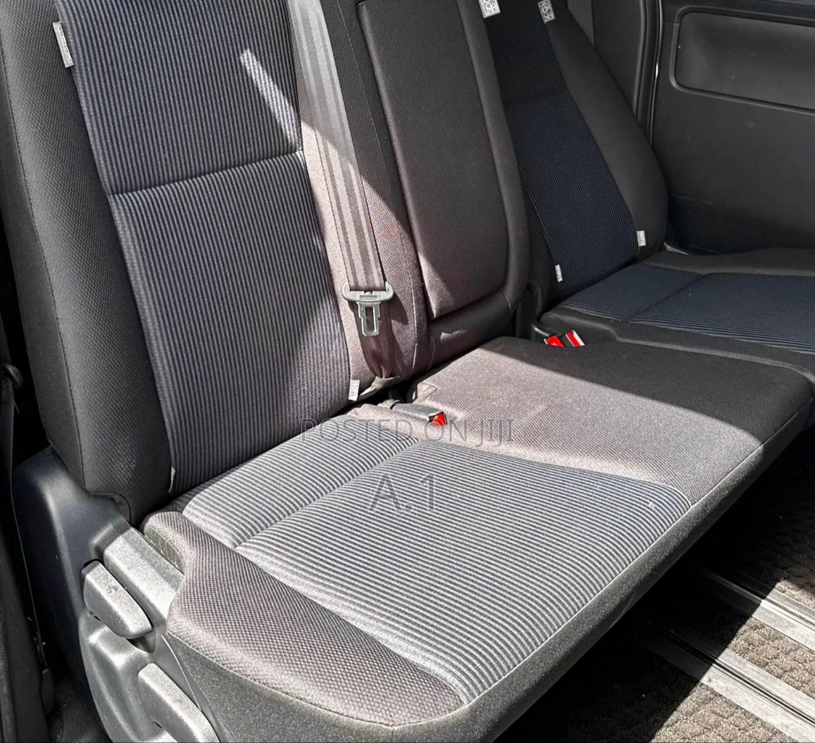 Toyota Noah 2.0 FWD (8 Seater) 2019 Black