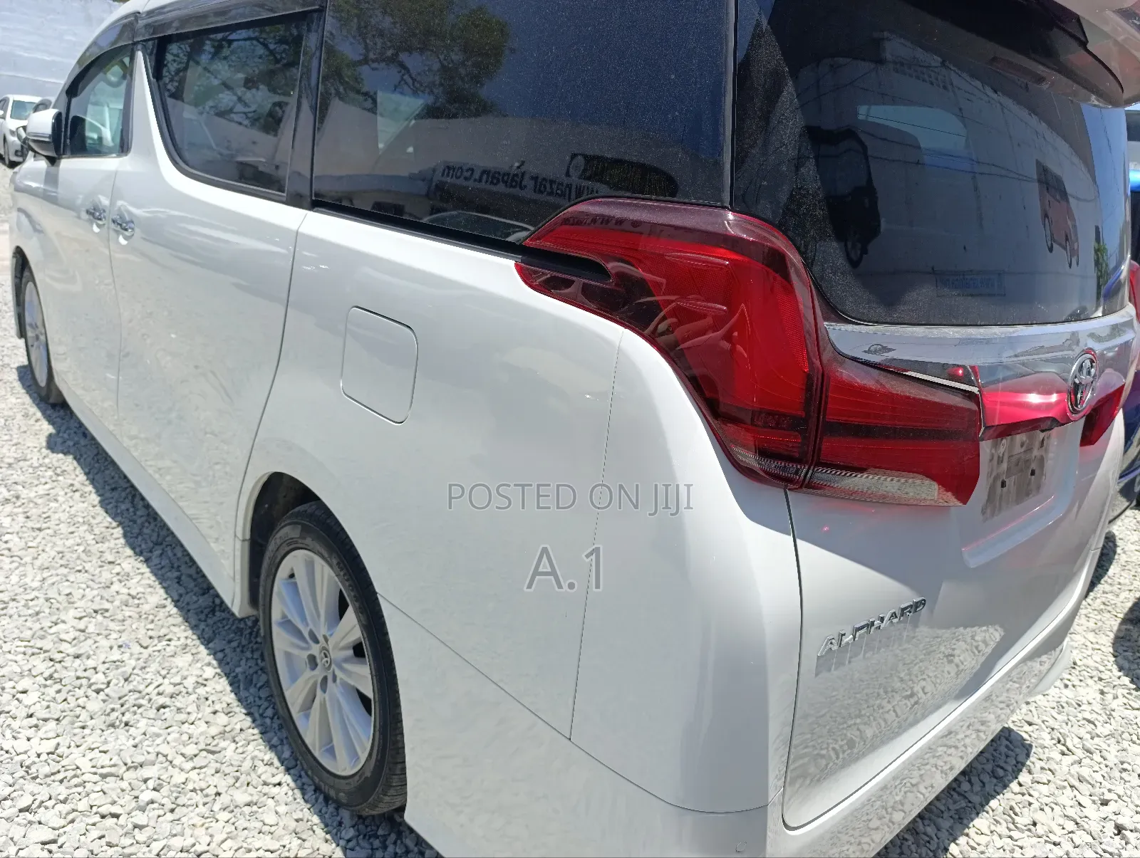 Toyota Alphard 2018 White