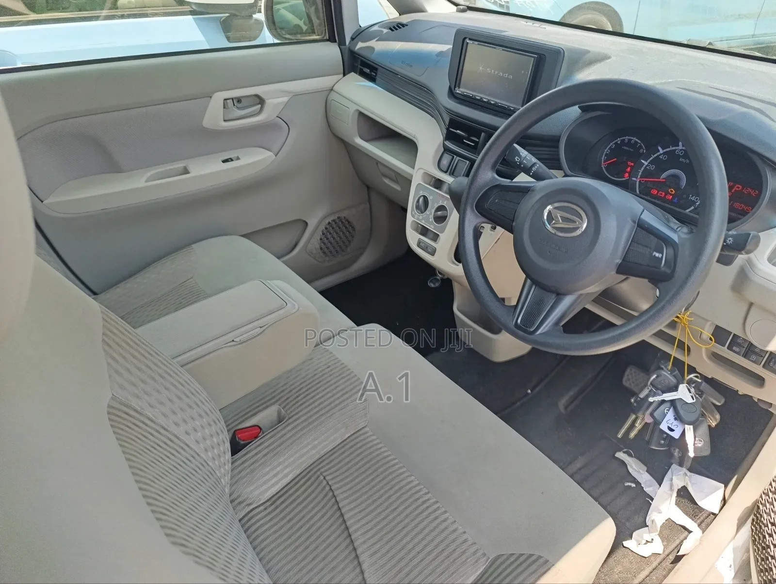 Daihatsu Move 2019 White
