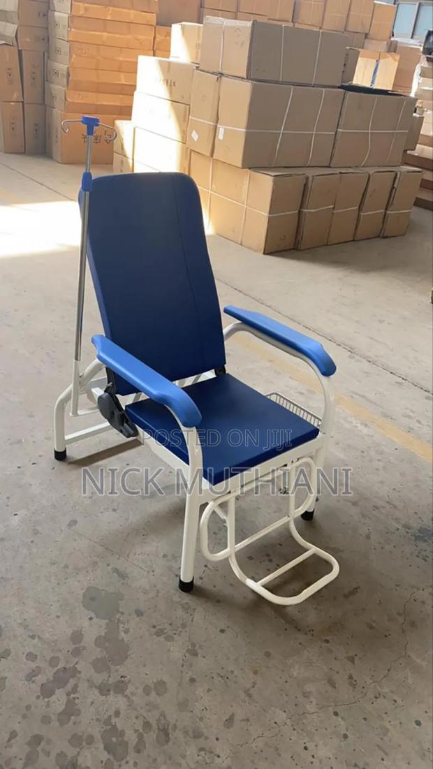 Phlebotomy Chair - thumbnail 2