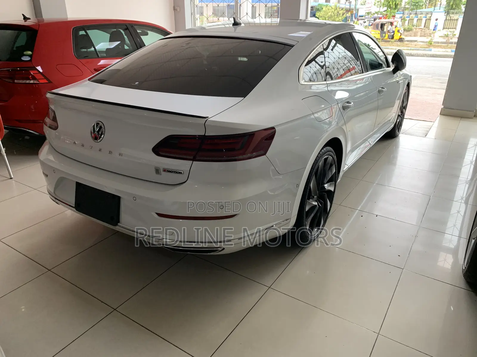 Volkswagen Arteon 2.0T SE R-Line w/19 AWD 4MOTION 2019 White