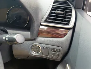 Toyota Premio 1.5 FWD 2019 Red