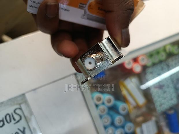 Televes 20db in-Line Satellite Signal Amplifier. - thumbnail 7