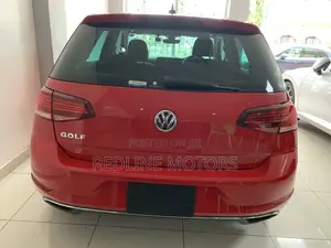 Volkswagen Golf TSI SE FWD 2018 Red