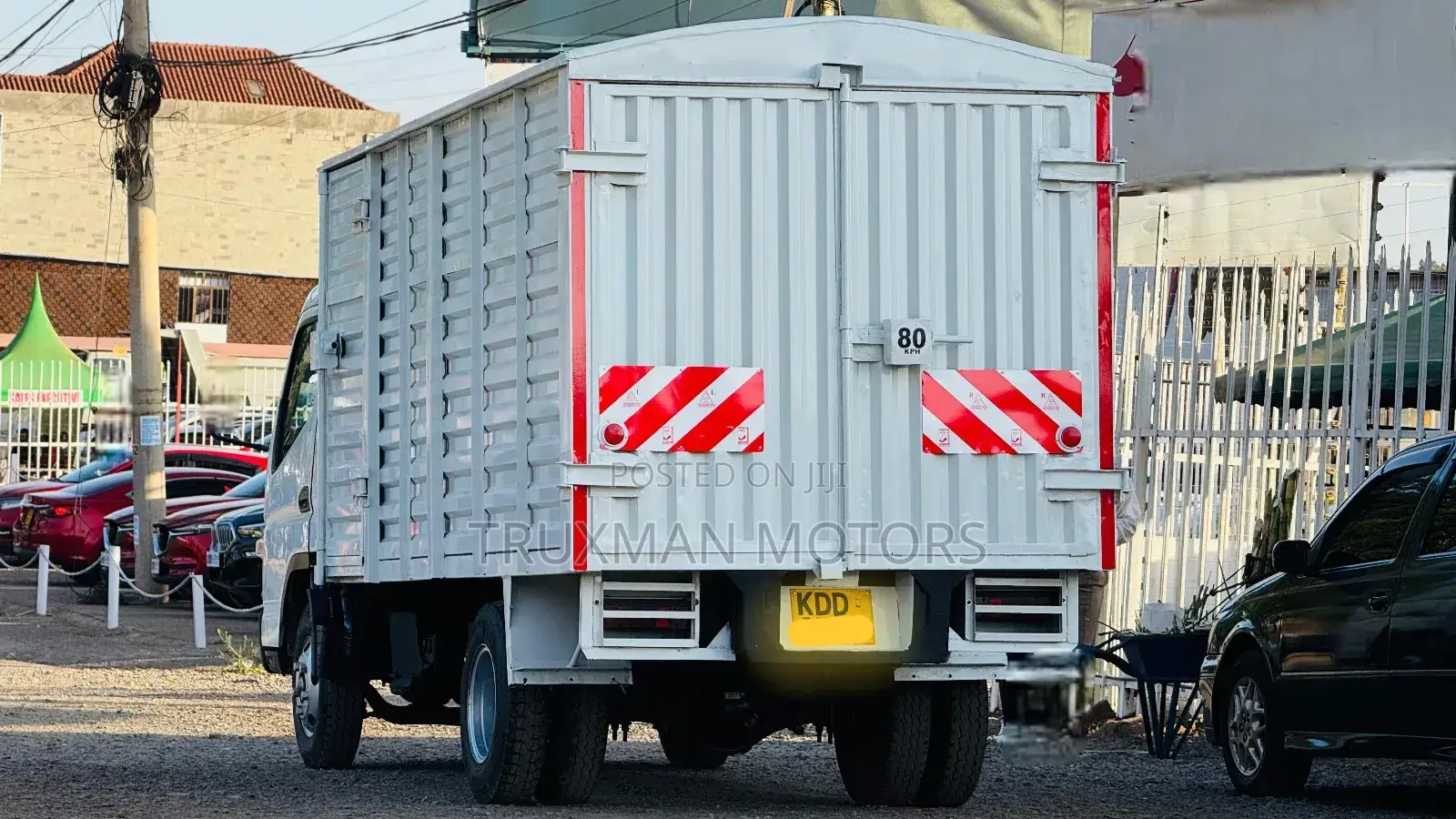Mitsubishi Canter Fe84 2020 White